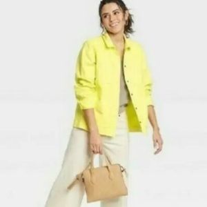 New Universal Thread Women’s Size S Yellow Jean Jacket